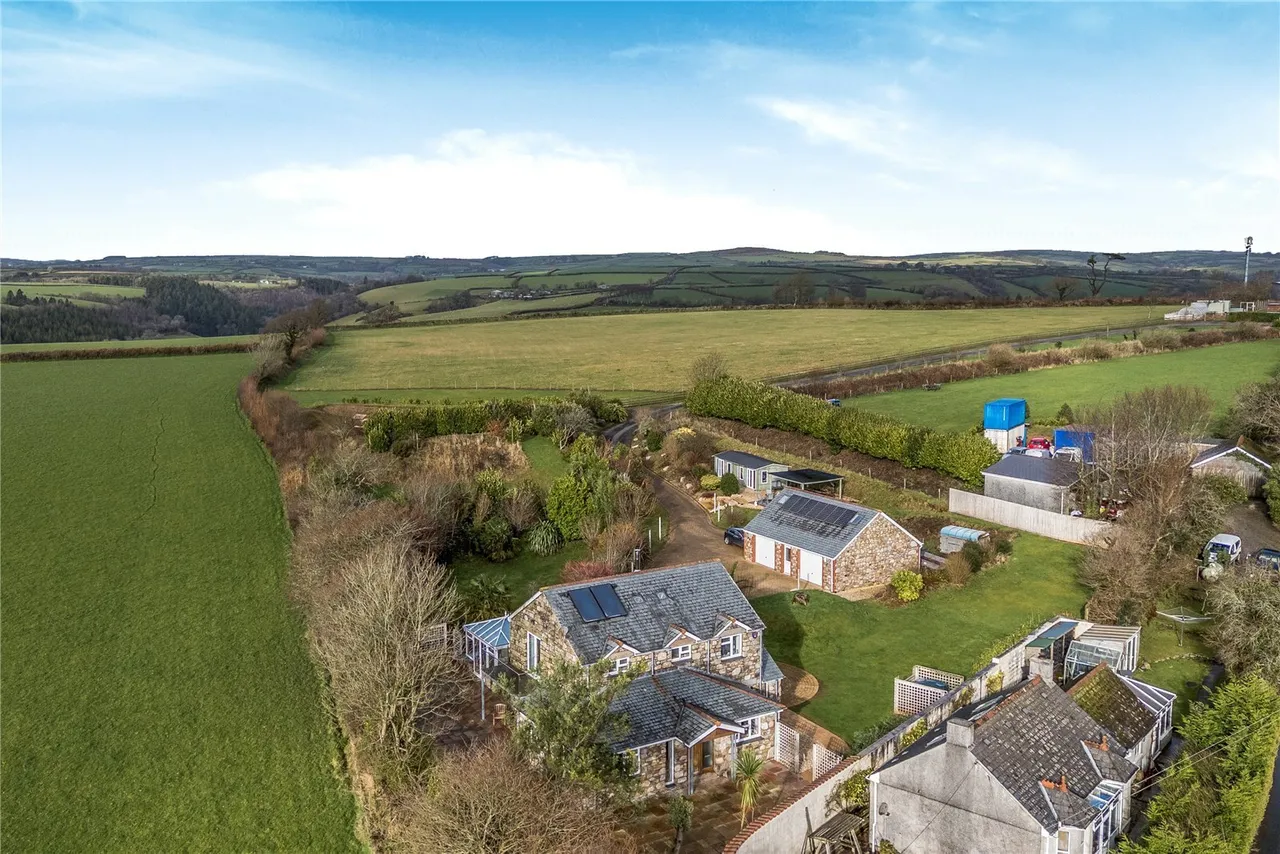 East Taphouse, Liskeard, PL14, photo 26