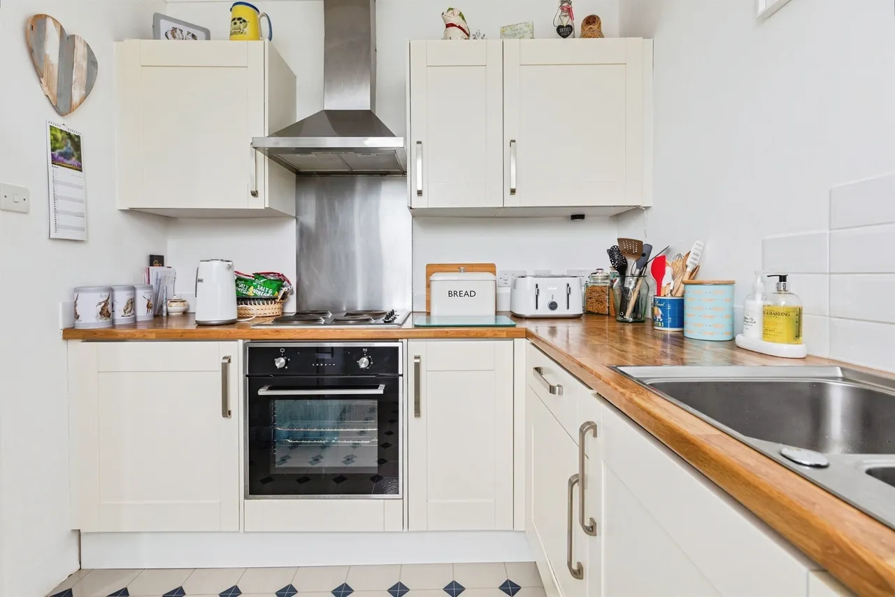 Braybrooke Road, Hastings, photo 4