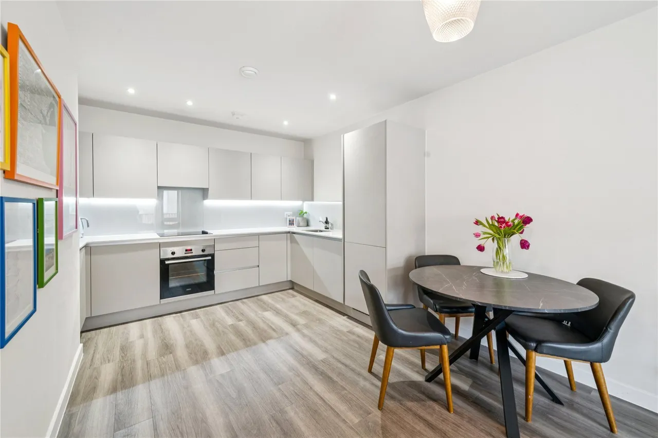 Springfield Drive, London, SW17, photo 4