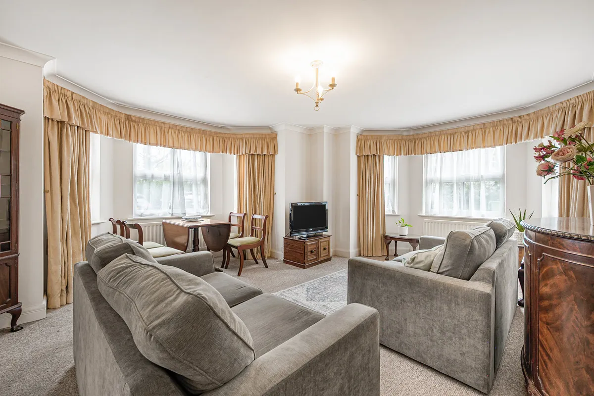 Cheadle Road, Cheadle Hulme, SK8, photo 4