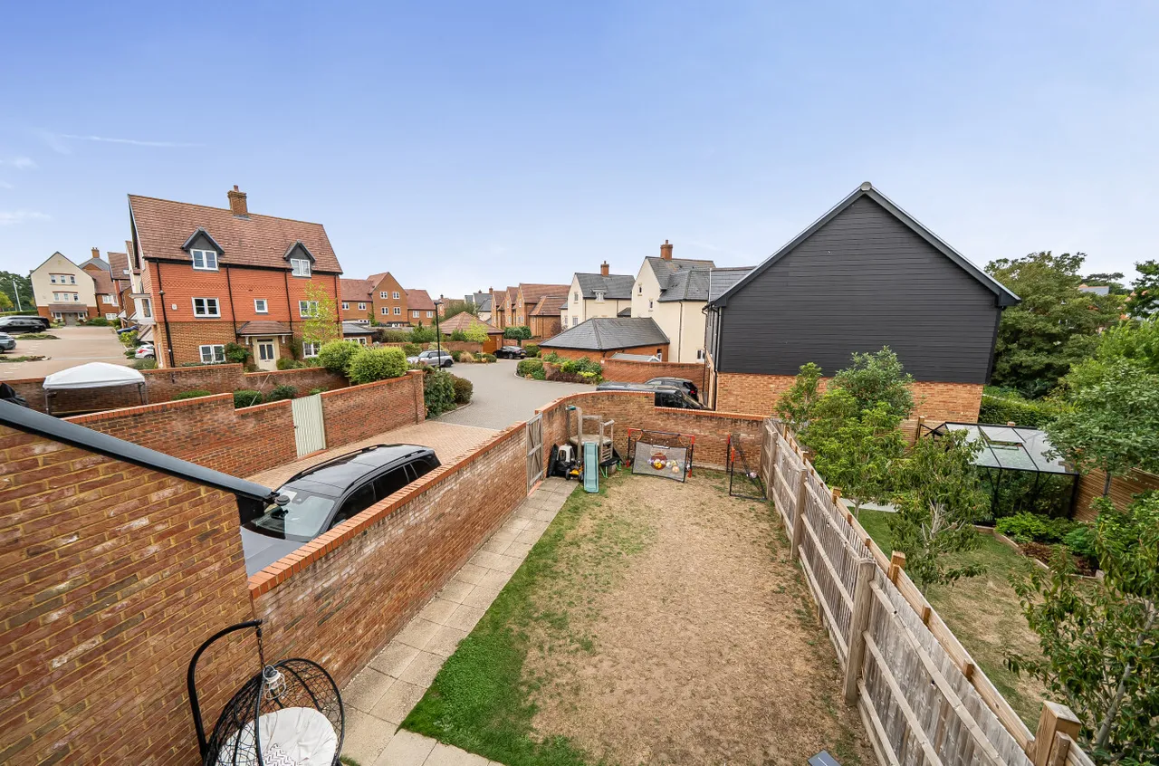 Littlewood Place, Warfield, Bracknell, Berkshire, RG42 6DL, photo 14