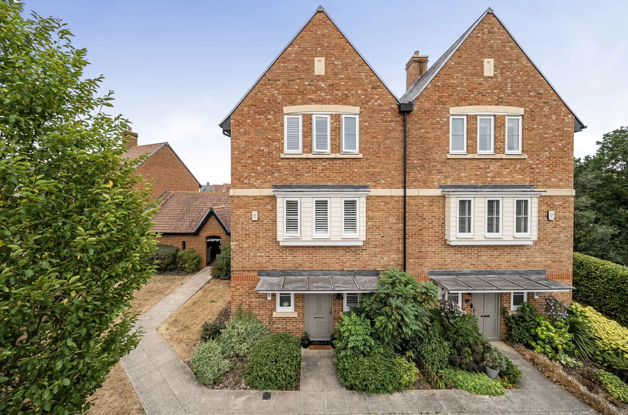 Littlewood Place, Warfield, Bracknell, Berkshire, RG42 6DL, photo 24