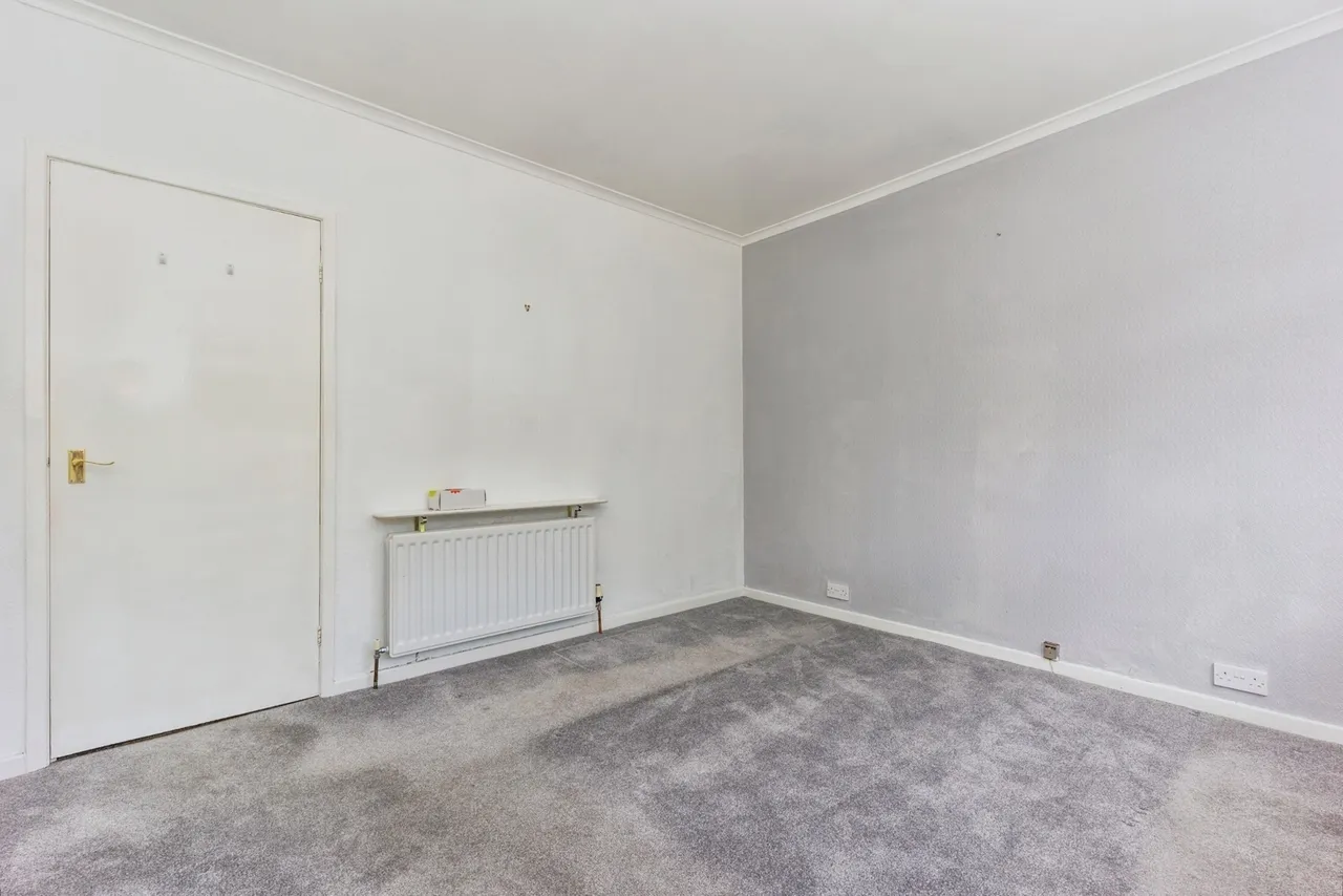 Penryn Avenue, Sale, Greater Manchester, M33, photo 15