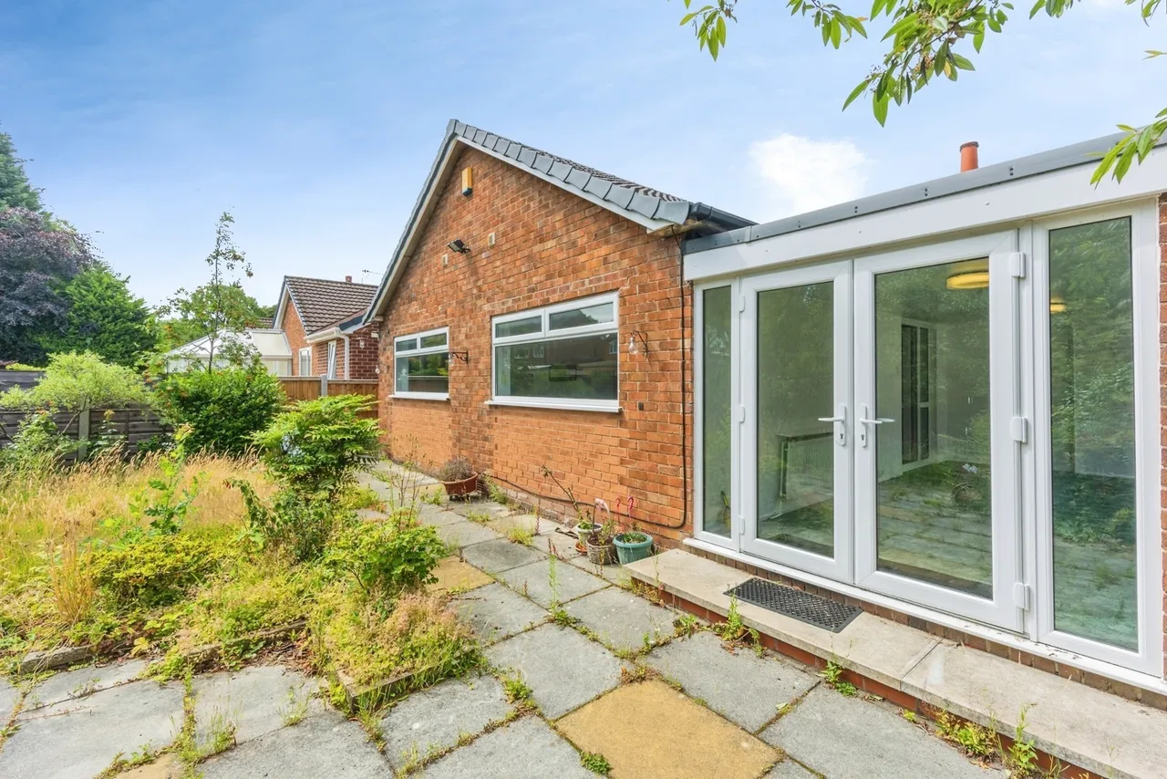 Penryn Avenue, Sale, Greater Manchester, M33, photo 18