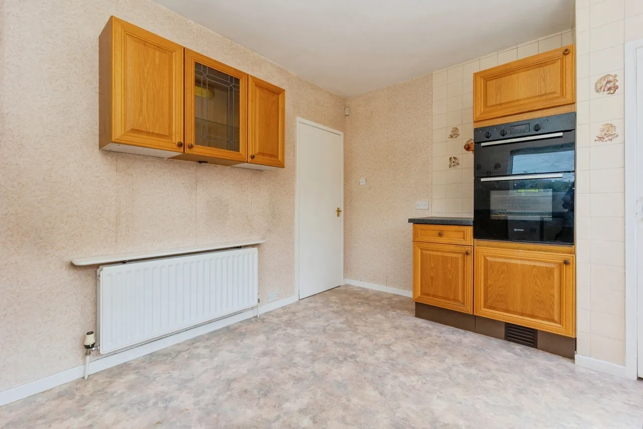 Penryn Avenue, Sale, Greater Manchester, M33, photo 6