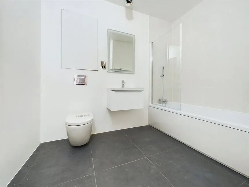 Upton Lane, Forest Gate, London, E7, photo 10