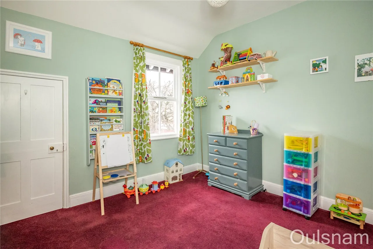 South Crescent, Bromsgrove, Worcestershire, B60 2DG, photo 20