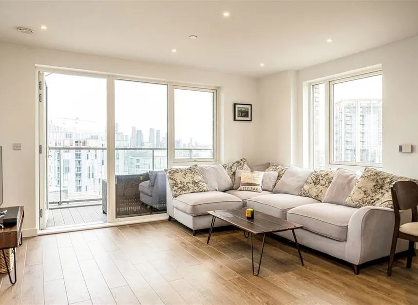 2 bed flat for sale — Creekside, Greenwich, SE8