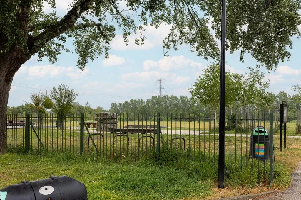 Durban Road, London, E17, photo 11