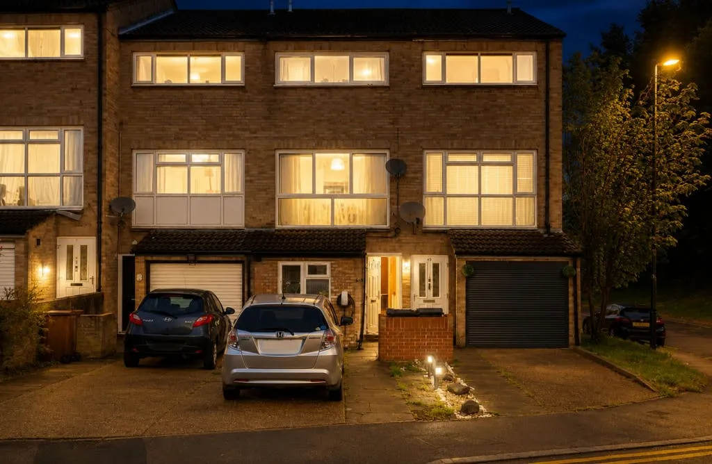 4 bed house for sale — Durban Road, London, E17