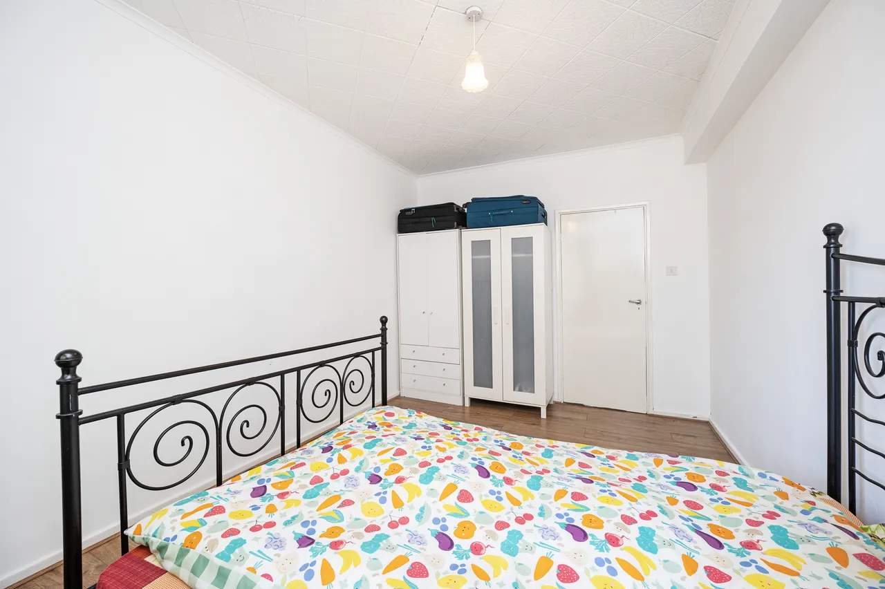 39 Colverson House, Lindley Street, London, photo 6