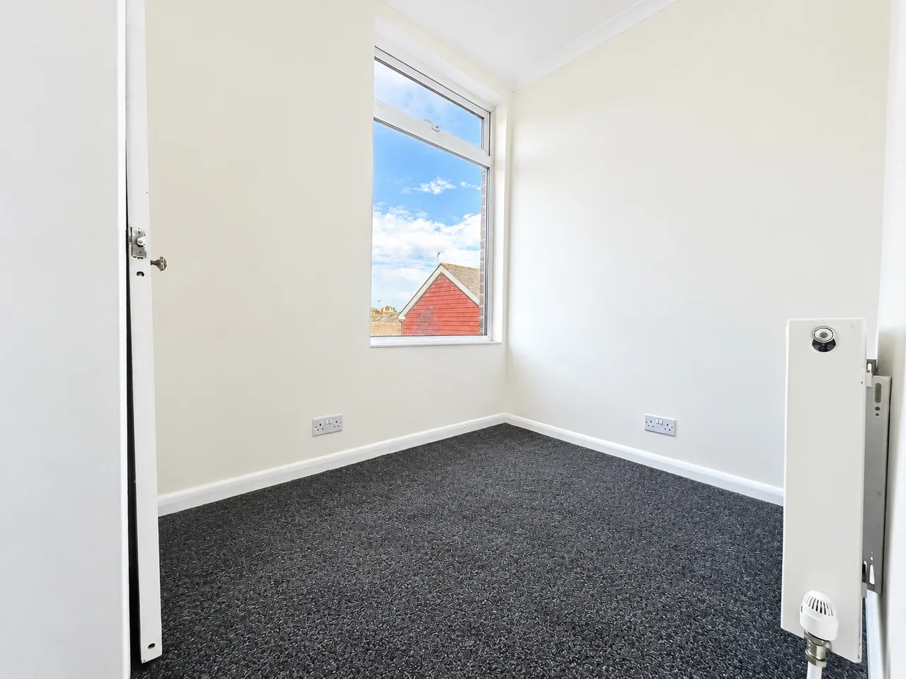 Boundary Road, Ramsgate, CT11, photo 12