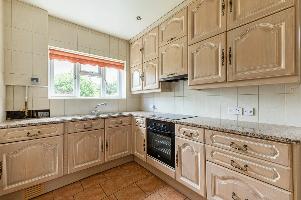 Howberry Road, Edgware, HA8, photo 10