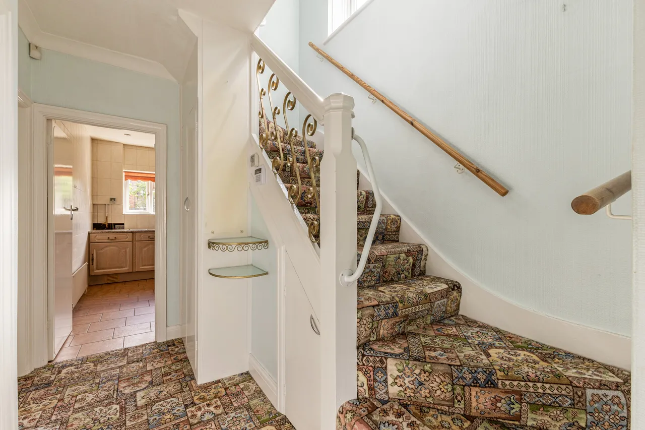 Howberry Road, Edgware, HA8, photo 9
