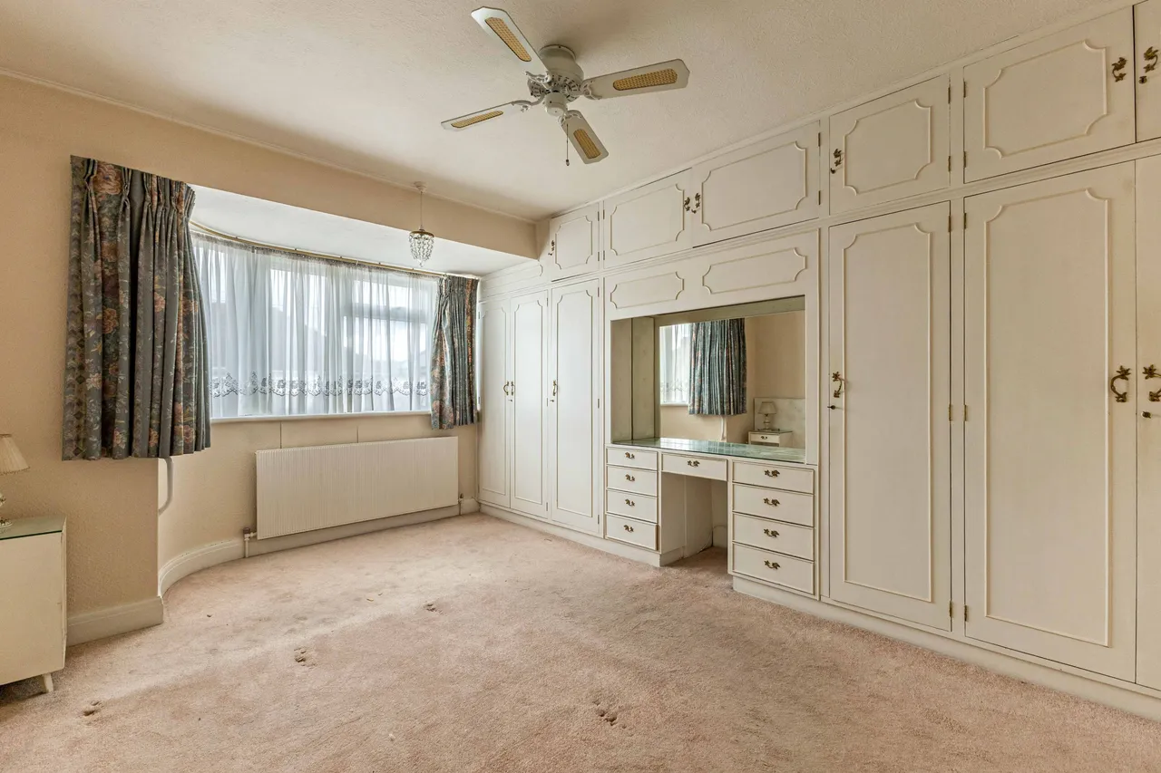 Howberry Road, Edgware, HA8, photo 2