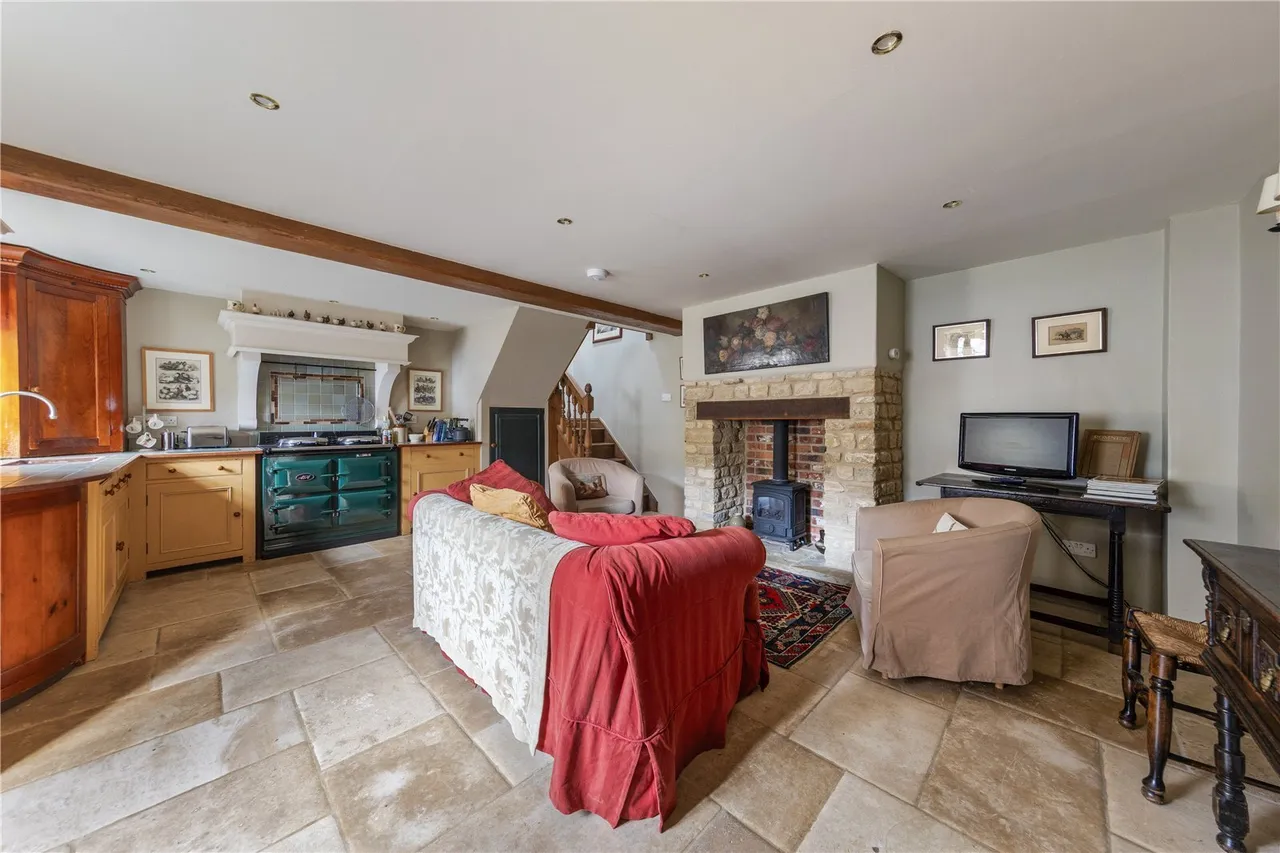 Sycamore Grove, Sycamore Grove Estate, PE8, photo 3