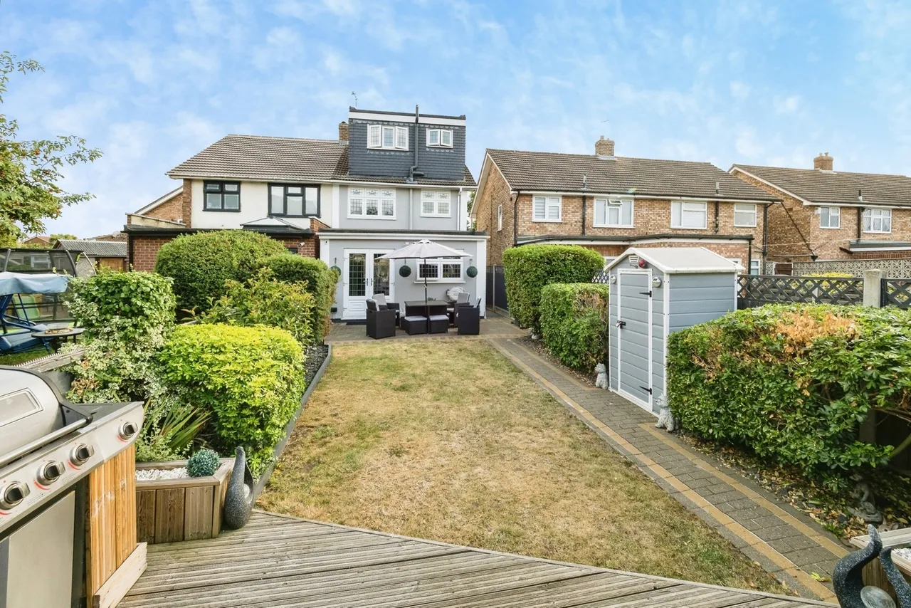 Stephen Avenue, South Hornchurch, RM13, photo 23
