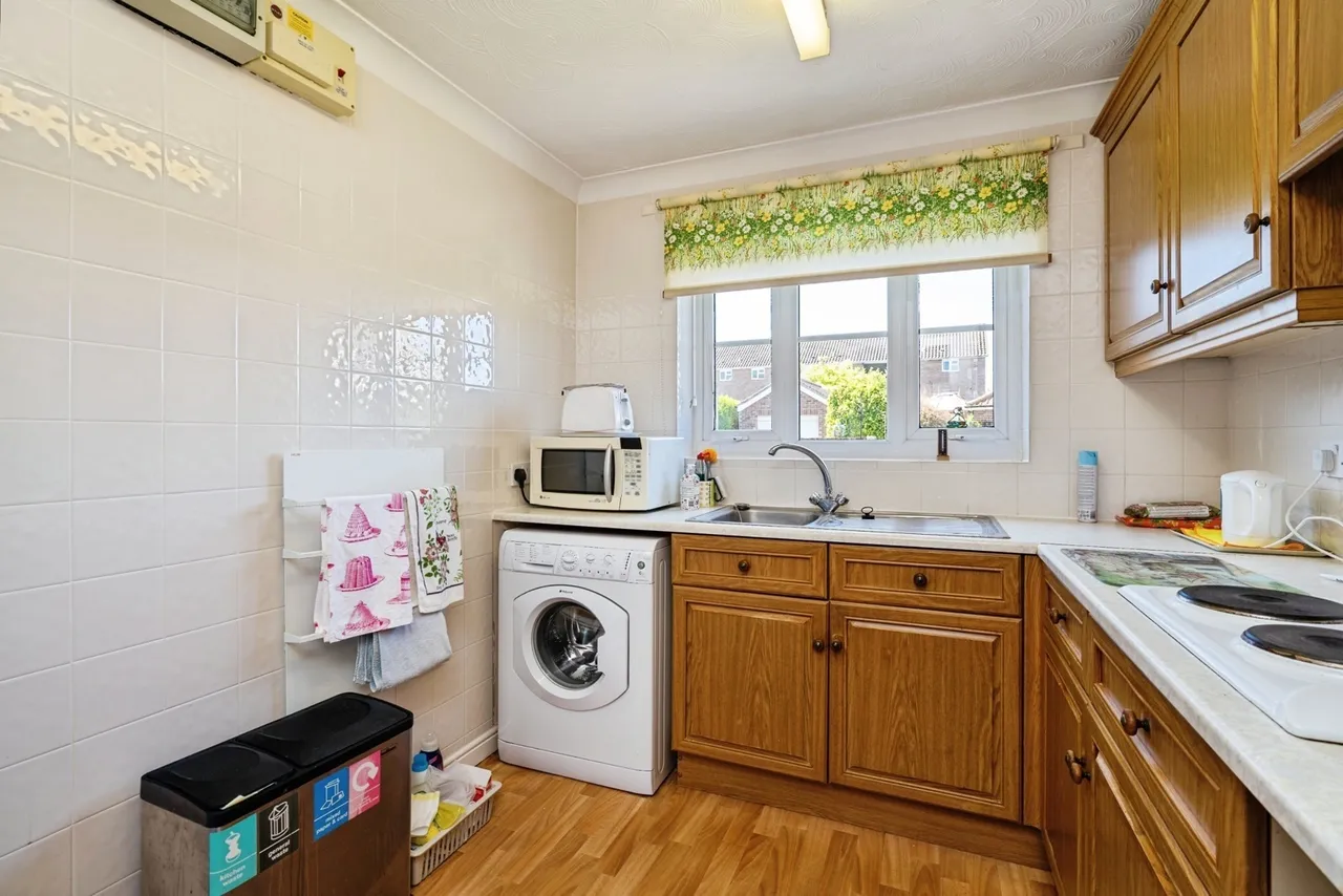 Glaven Close, North Walsham, Norfolk, NR28, photo 4