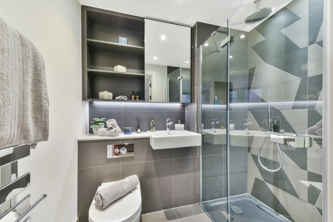 Clarendon Court, The Denizen, Golden Lane, Barbican, London, EC1Y, photo 8