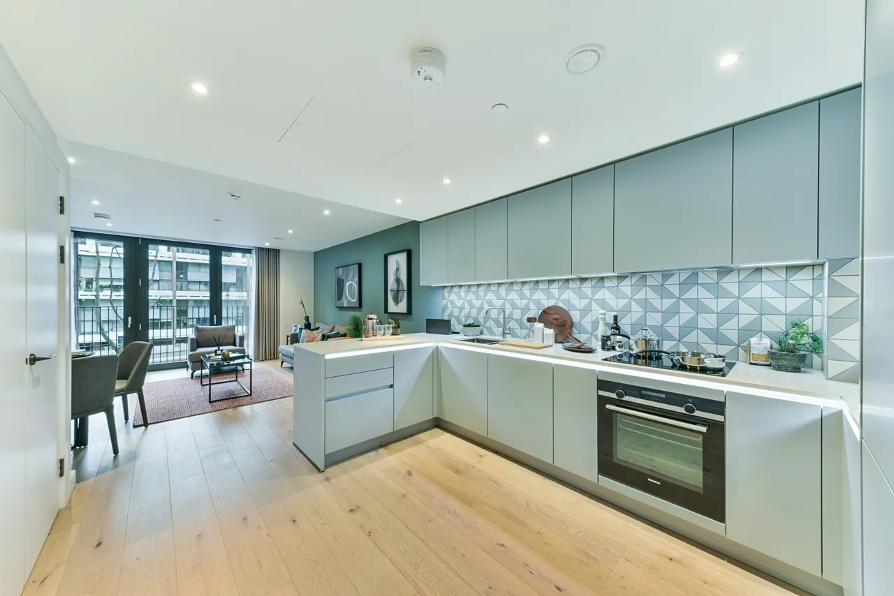 Clarendon Court, The Denizen, Golden Lane, Barbican, London, EC1Y, photo 4