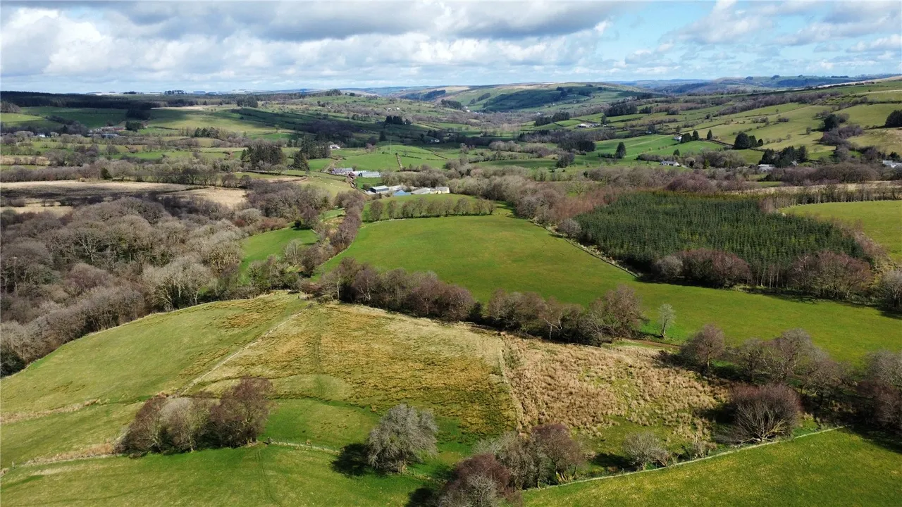 Crai, Brecon, Powys, LD3 8YS, photo 4