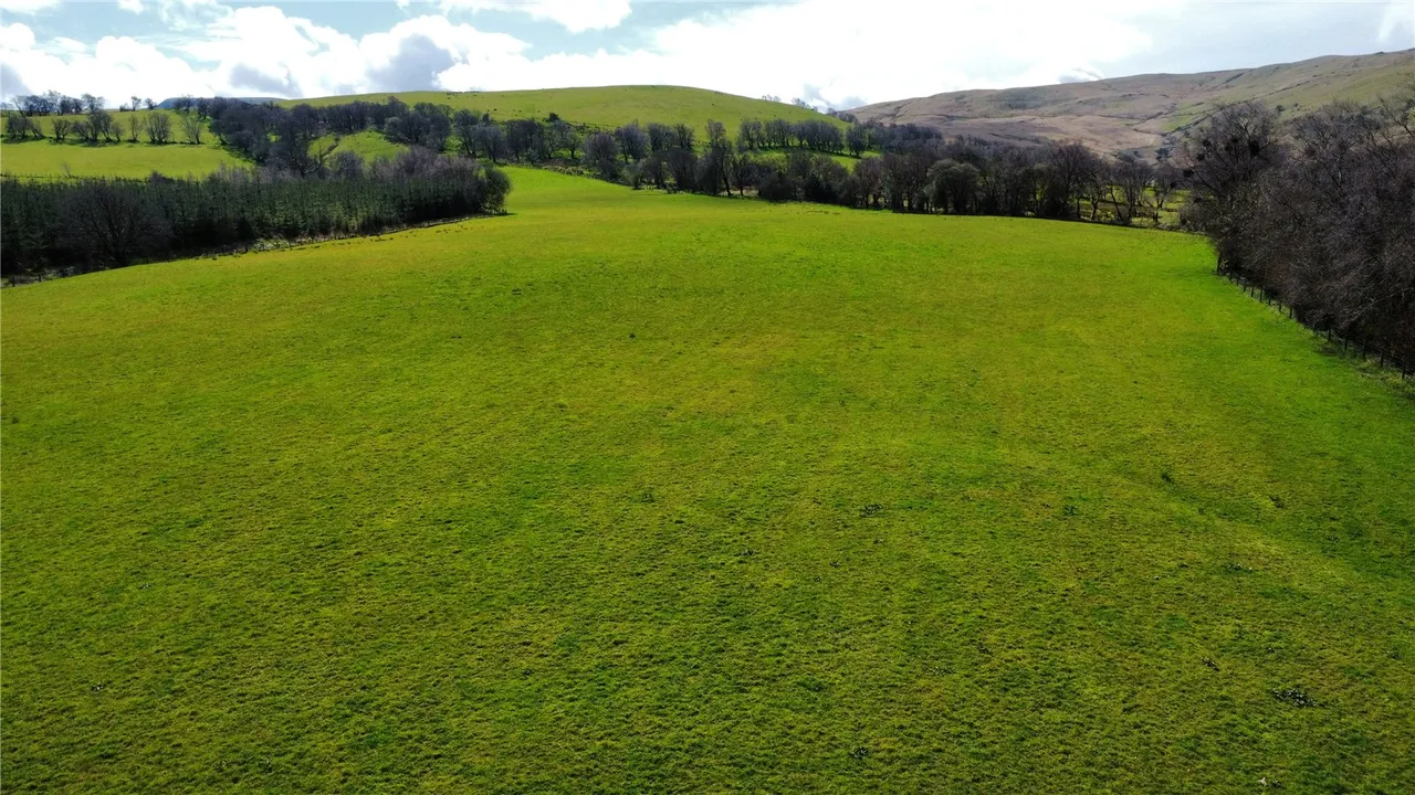 Crai, Brecon, Powys, LD3 8YS, photo 9