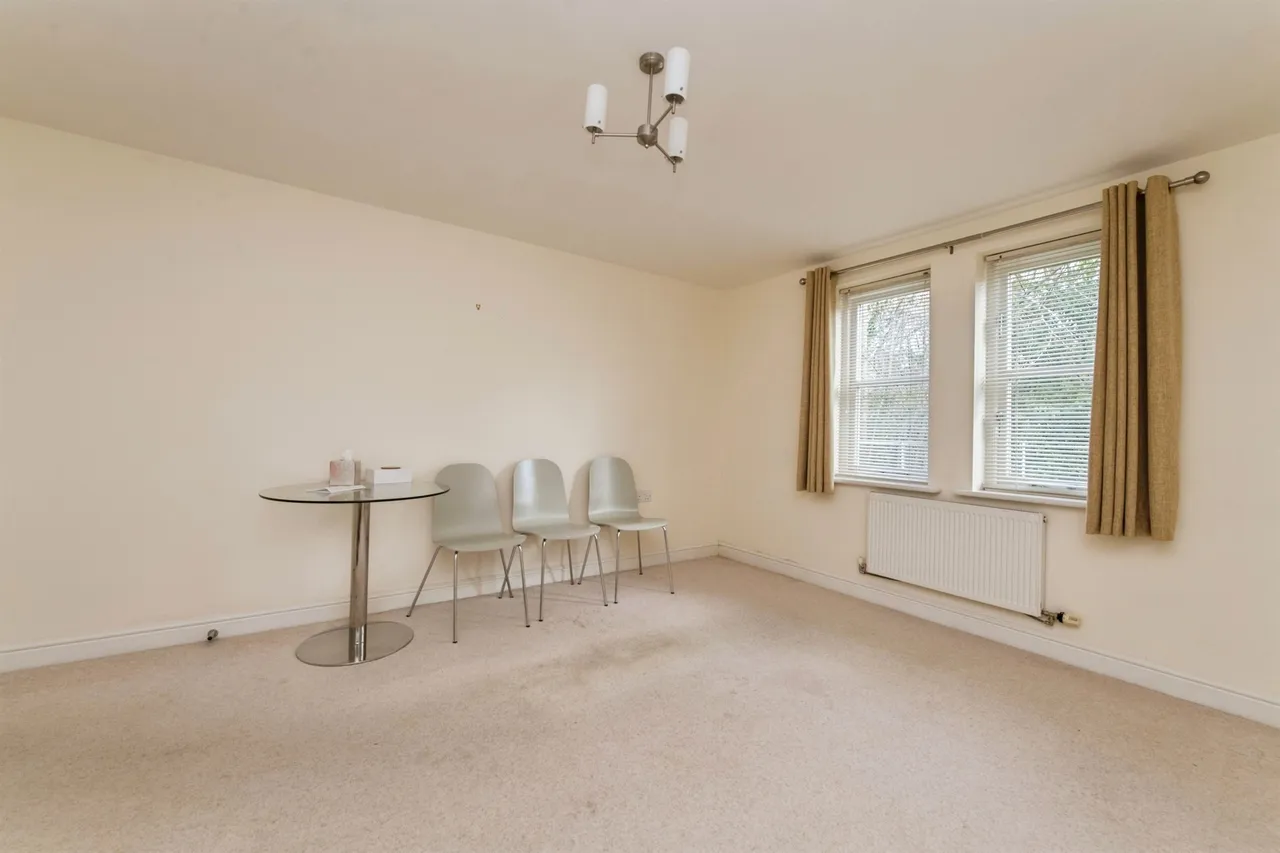 Tidcombe Walk, Tiverton, EX16, photo 4