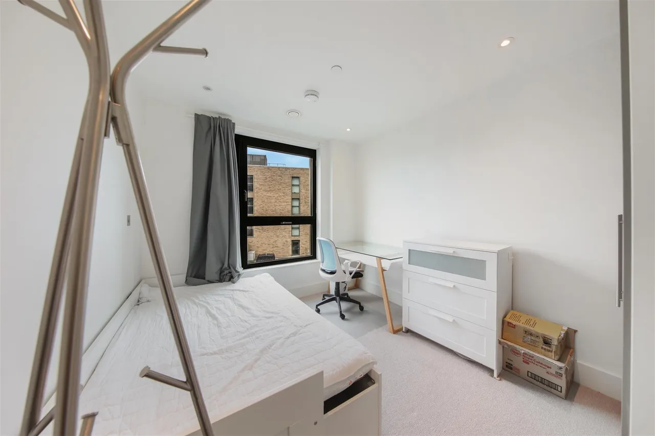 Engineers Way, Wembley, HA9, photo 5