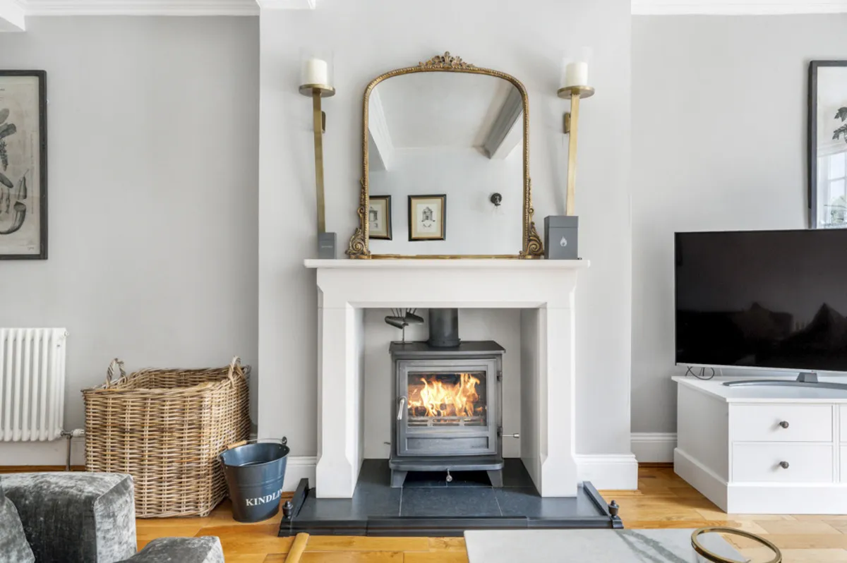 Main Street, Farndon, NG24, photo 4