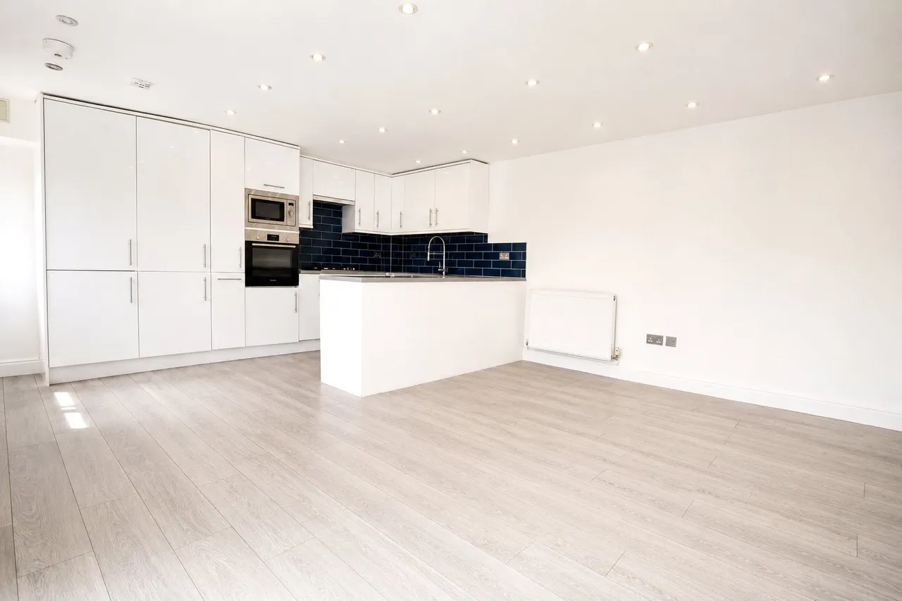 Cypress Road, London, SE25, photo 2