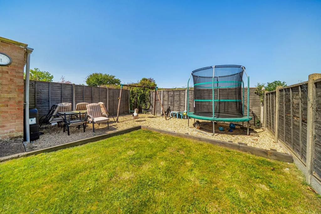 Forfar Drive, Bletchley, MK3, photo 11