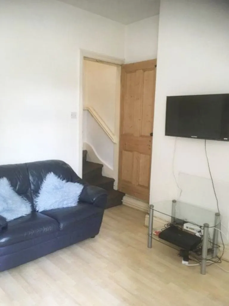 Viewings, B16, photo 7