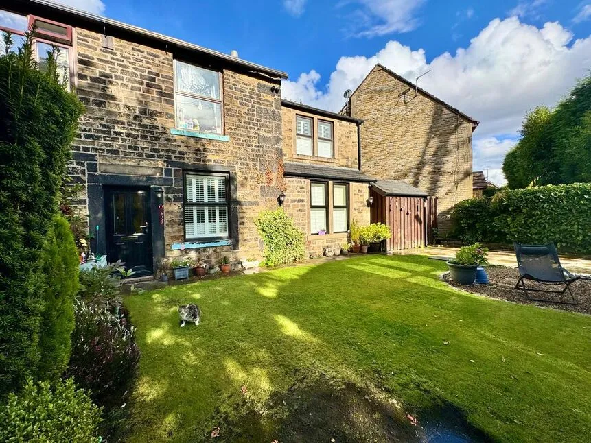 3 bed house for sale — Sandhole Lane, Rochdale, Greater Manchester, OL11