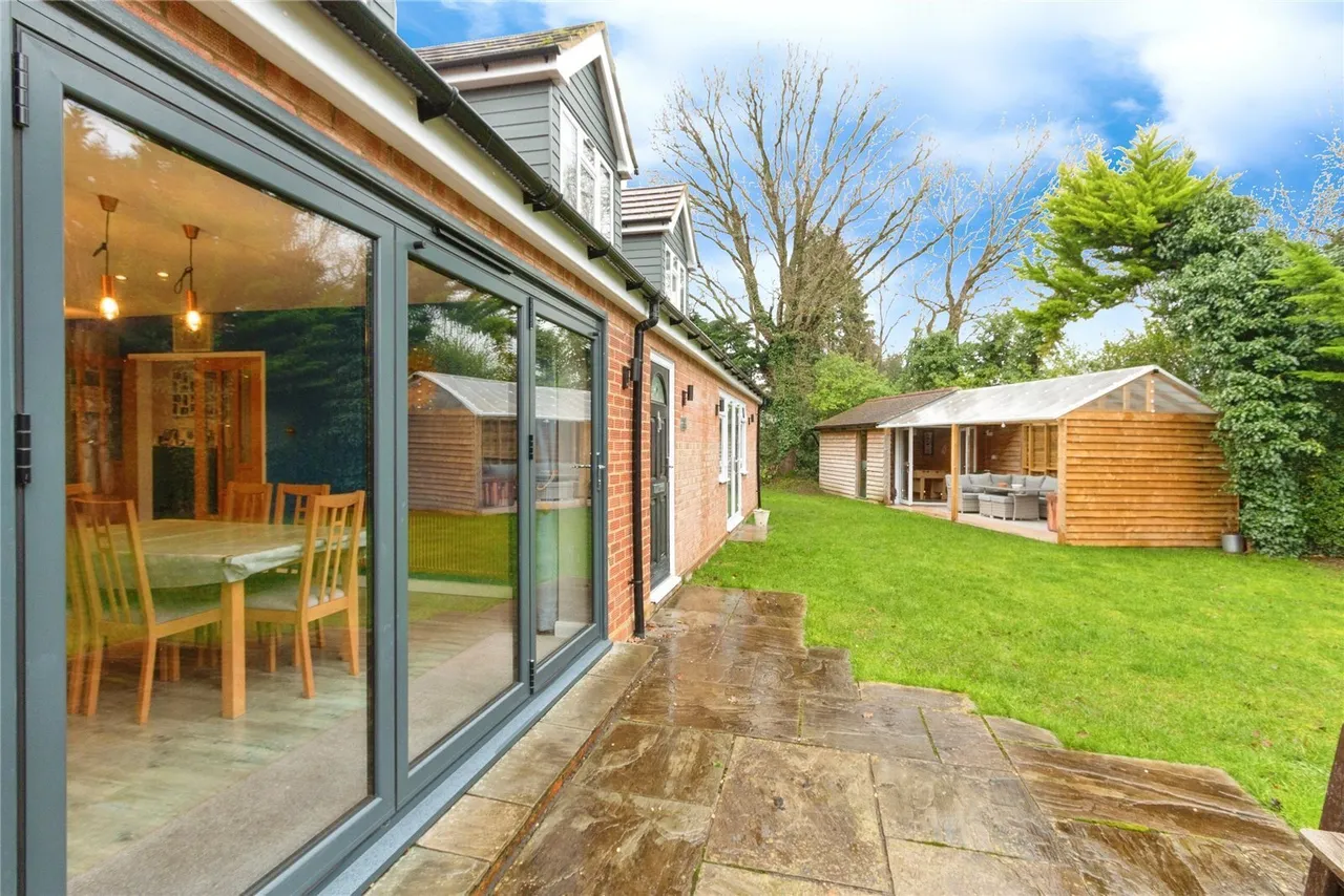 Clappsgate Road, Pamber Heath, RG26, photo 15
