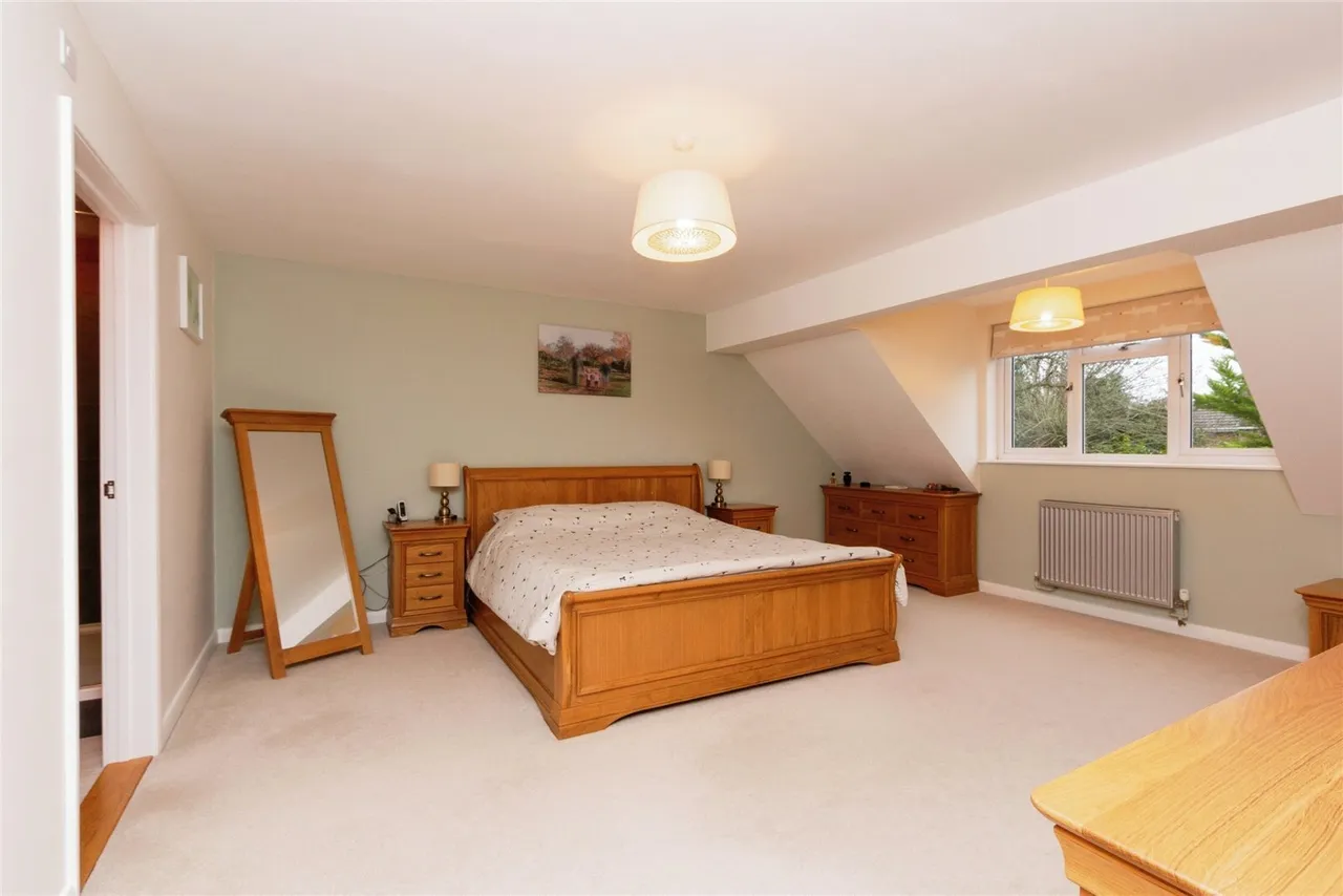 Clappsgate Road, Pamber Heath, RG26, photo 13