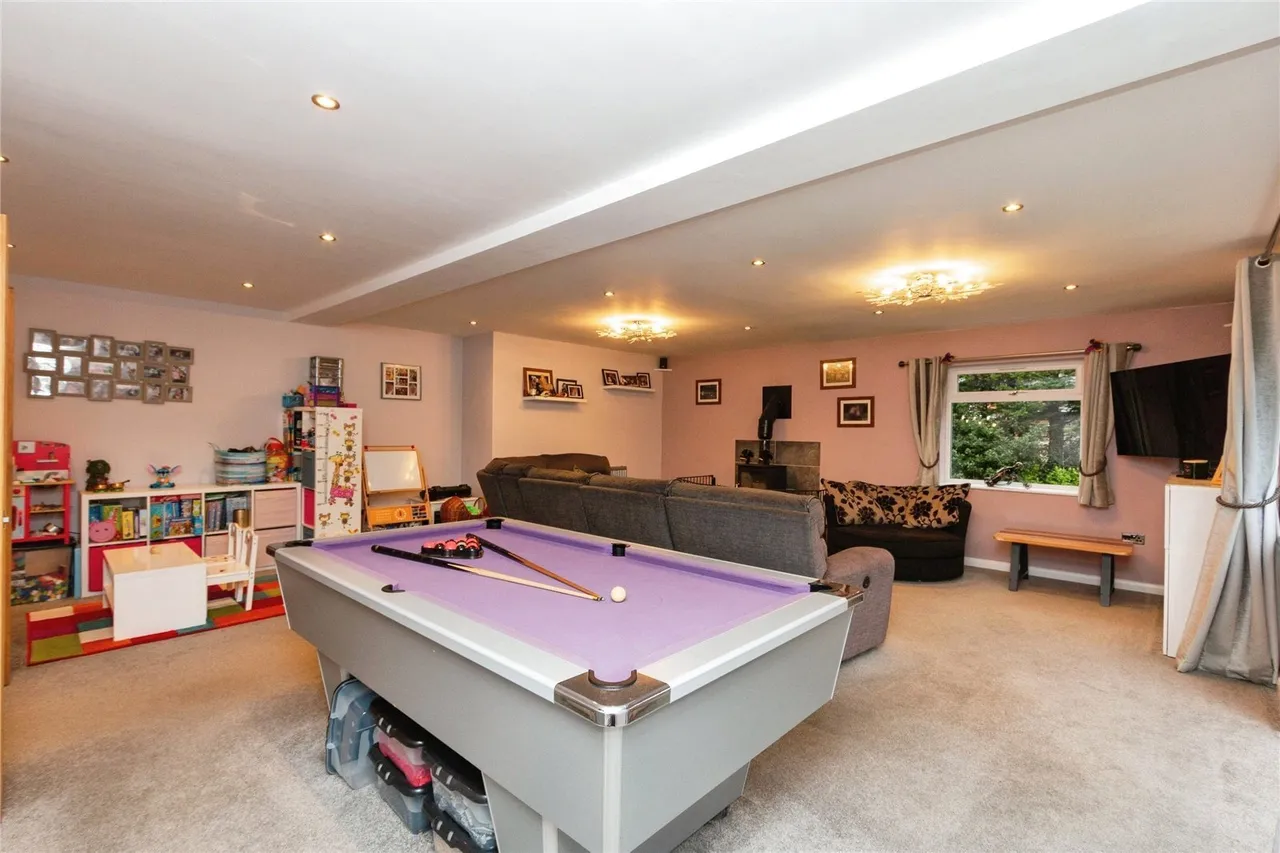 Clappsgate Road, Pamber Heath, RG26, photo 4
