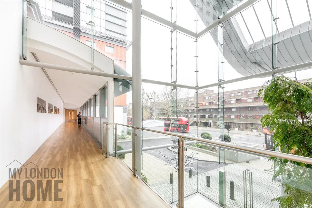Westminster Bridge Road, Waterloo, SE1, photo 17