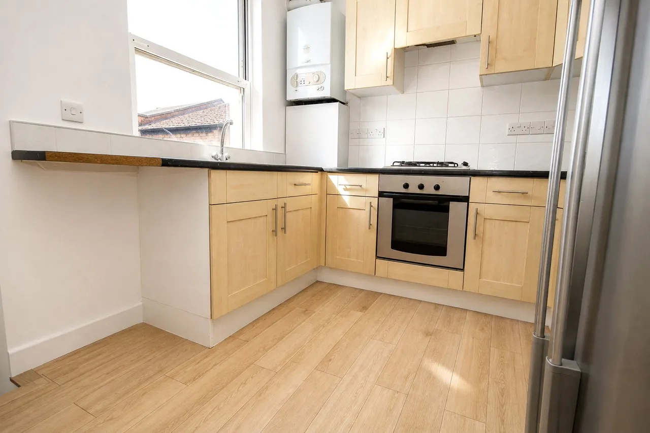 Birchanger Road, London, SE25, photo 4