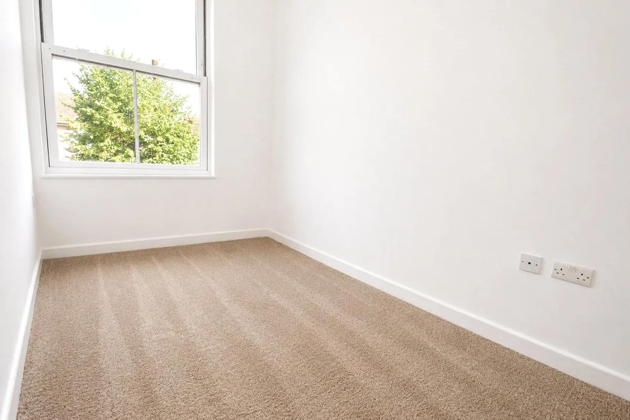 Birchanger Road, London, SE25, photo 8