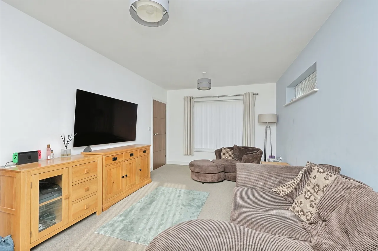 Blaxter Way, Norwich, NR7, photo 3