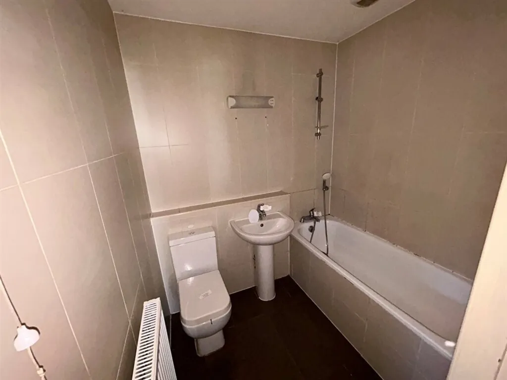 Edgwarebury Gardens, Edgware, HA8, photo 5