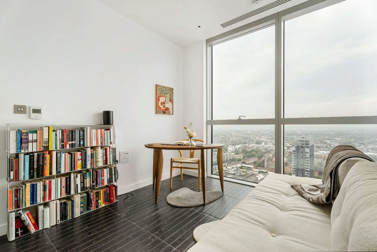 City Road, London, EC1V, photo 11