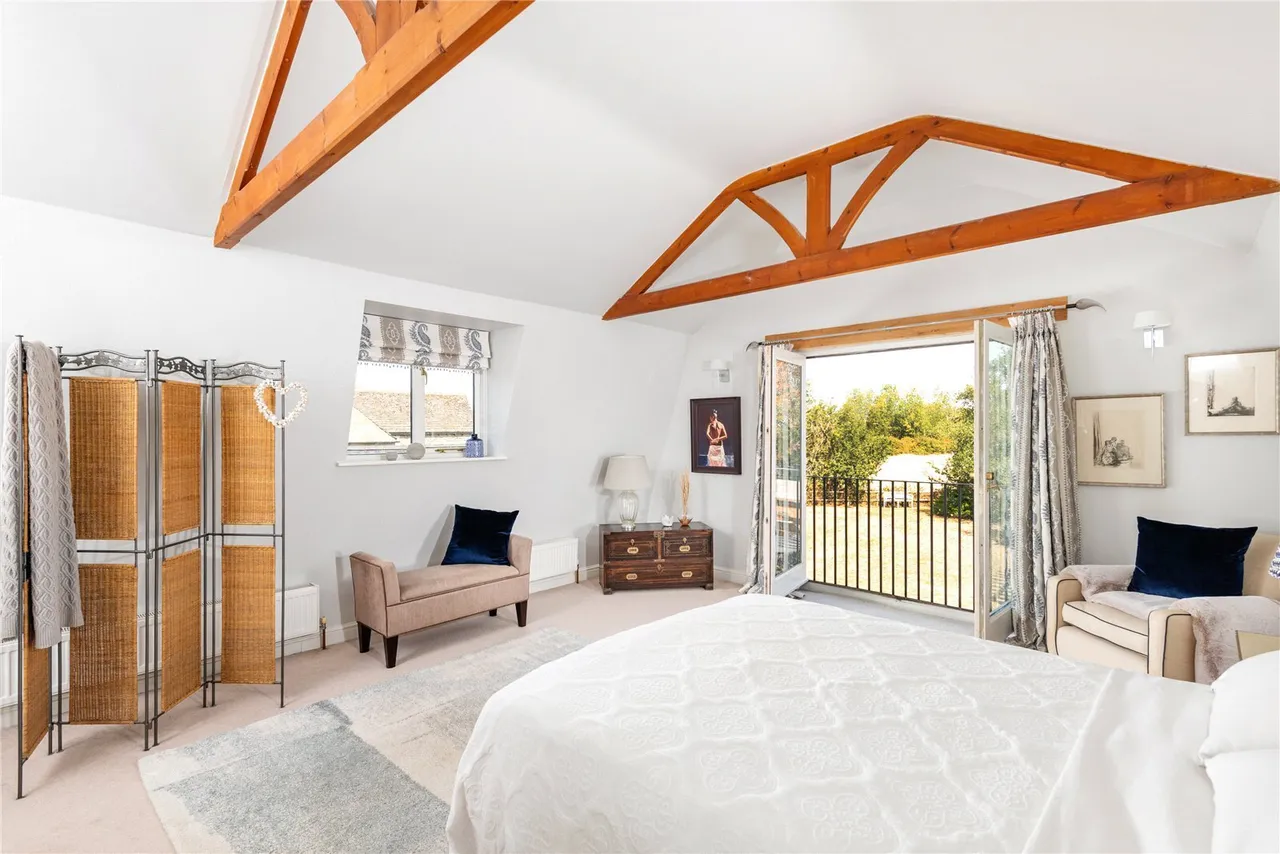 Main Street, Cotterstock, PE8, photo 9