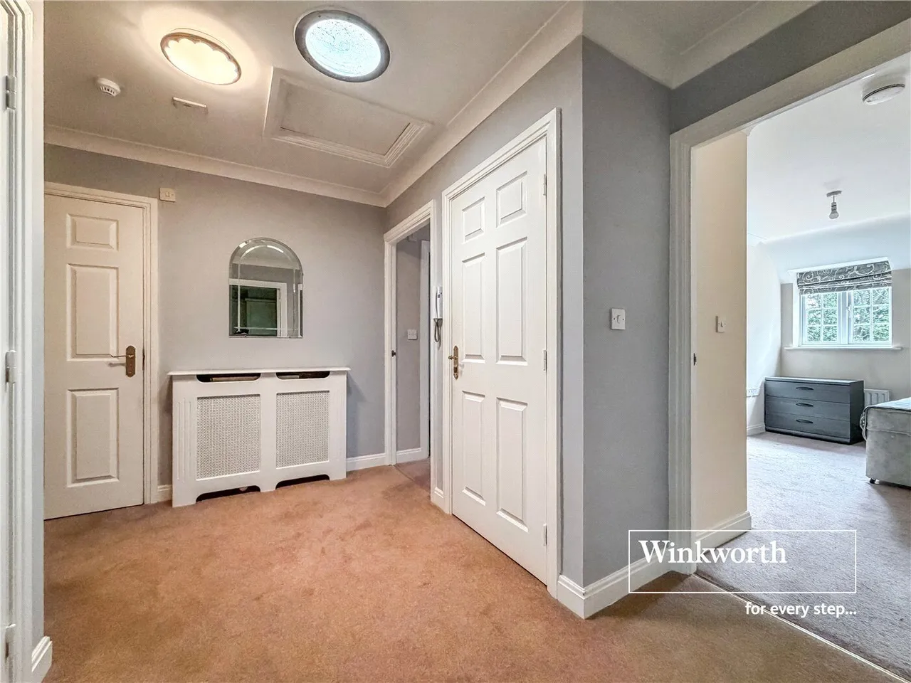 Whincroft Close, Ferndown, BH22, photo 3