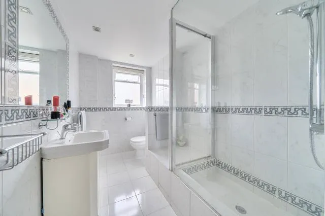 Bentinck Close, London, NW8, photo 18
