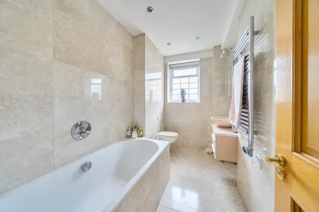 Bentinck Close, London, NW8, photo 17
