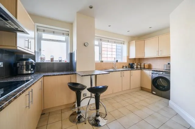 Bentinck Close, London, NW8, photo 10