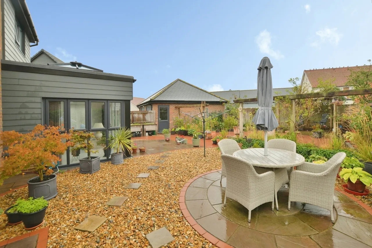 Ruben Crescent, New Romney, Kent, TN28, photo 6