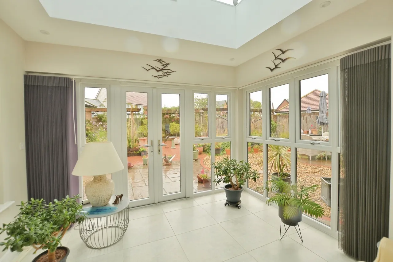 Ruben Crescent, New Romney, Kent, TN28, photo 20
