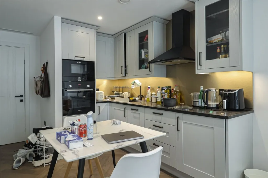 Merino Gardens, Wapping, E1W, photo 13